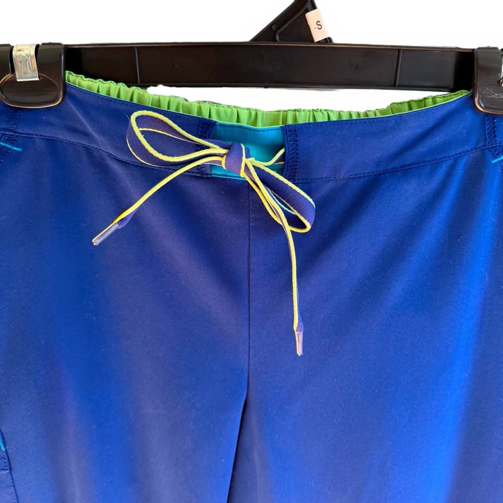 Jockey Women's Royal Blue Straight Leg Scrub Pants & V-Neck Top (XS/XSP) - Picture 7 of 12